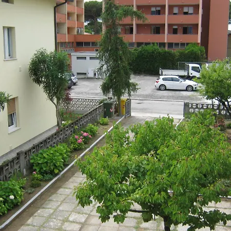 Flavia Flats Appartement Bibione Buitenkant foto